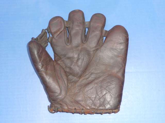 Grommet Web Fingers Front